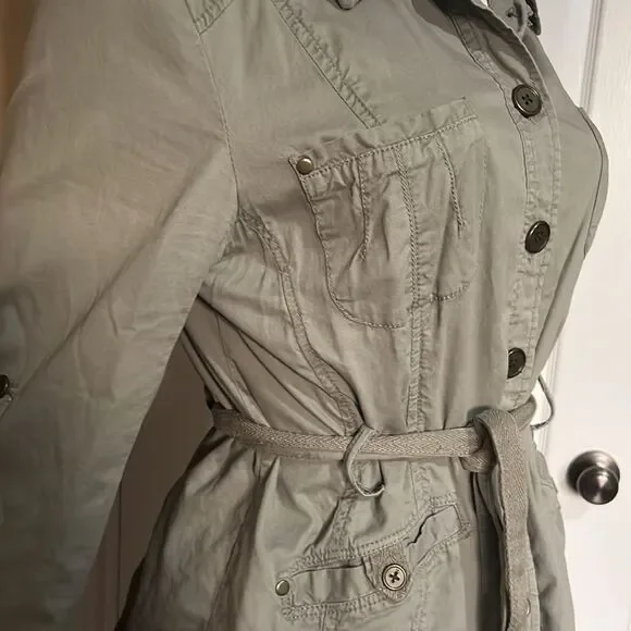 Reitmans Light jacket/Size 15 - Picture 6 of 11